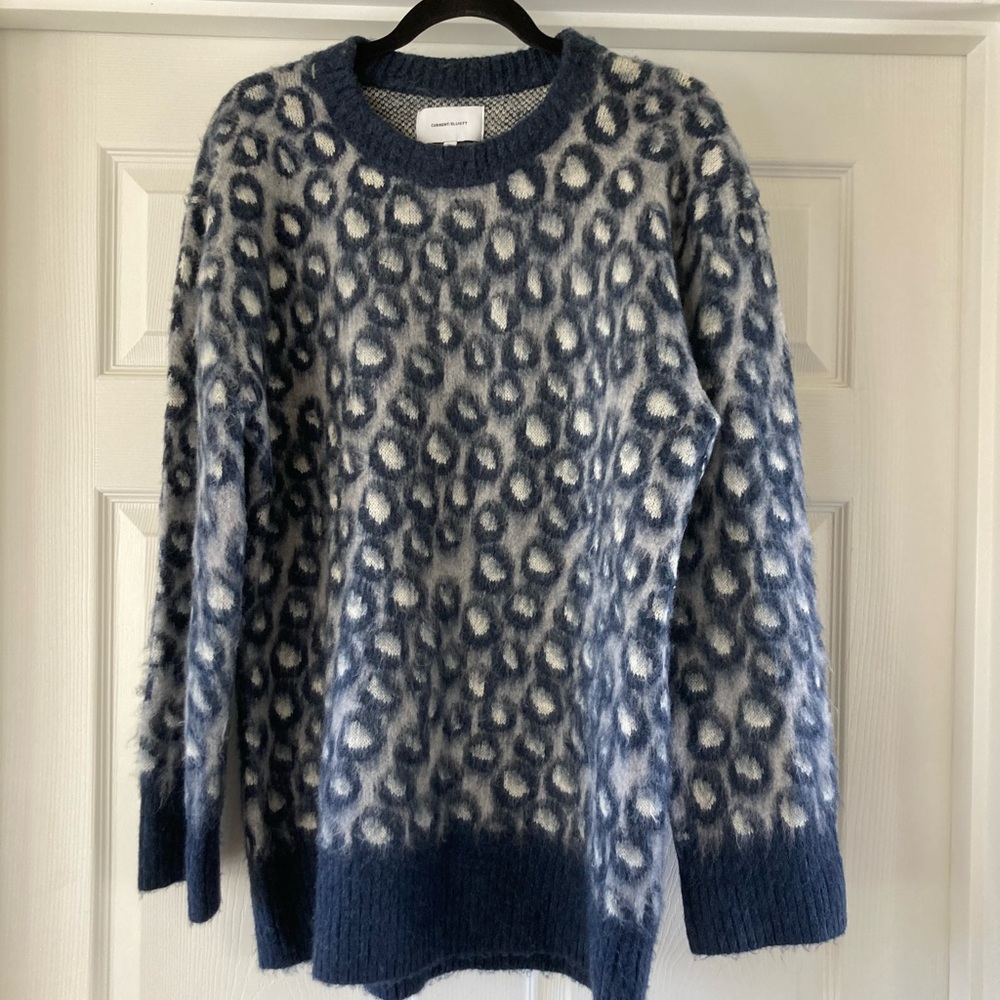 New Current Elliot sweater